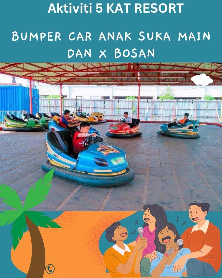 Paragon Water Themepark Suites Melaka By Ggm Bagian luar foto